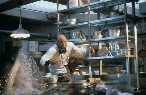 深海狂鲨deepbluesea(1999)