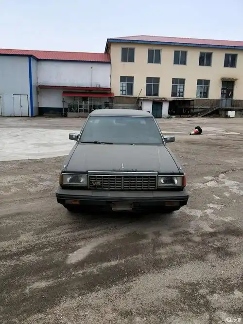 83年老车出卖 尼桑公爵王 收藏版