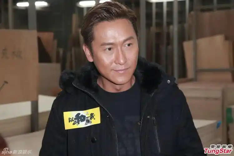 组图马德钟以和为贵后告别tvb联手徐子珊