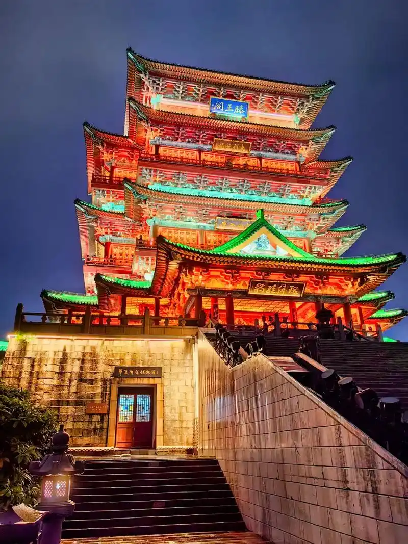 #我的抖音生活日记 #滕王阁,位于江西省南昌市东湖区