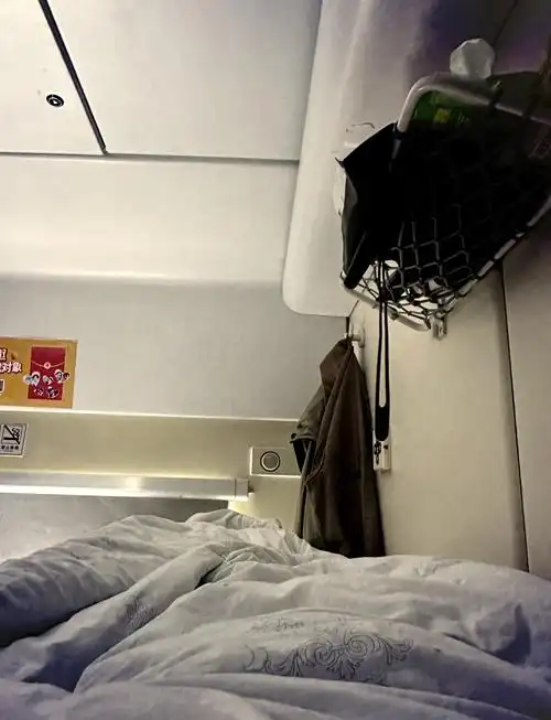 火车软卧是什么样子的图片