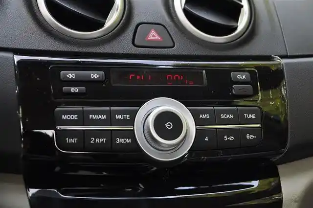 长安悦翔v3汽车(作为汽车媒体人)(5)