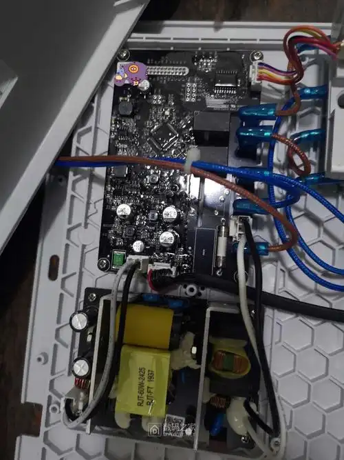 小米浴霸主板拆解