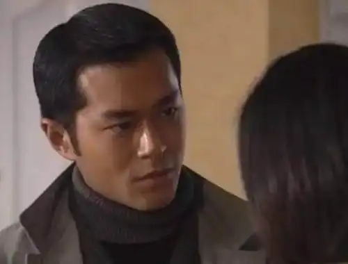 《创世纪》里边的张自力,在这部电视剧里边,演技可谓爆棚.