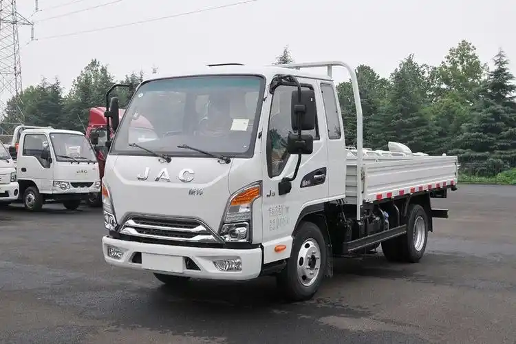 江淮康铃j3130马力385米国六排半栏板轻卡hfc1041p23k1c7s