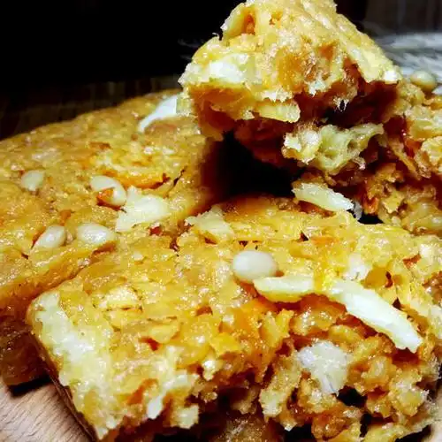 阅农| 云南乳扇沙琪玛 18斤鲜牛奶才能做出1斤好乳扇 300g/盒