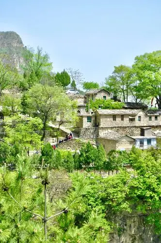 平顺岳家寨一日游早上八点出发途径g207s324历时两个多小时距离不远山