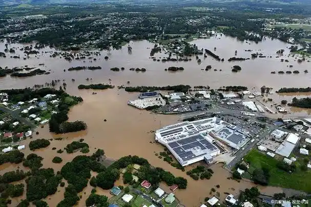 厄尔尼诺现象和拉尼娜现象的区别