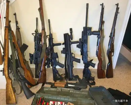 【转载】土豪搬家,军火库彻底曝光