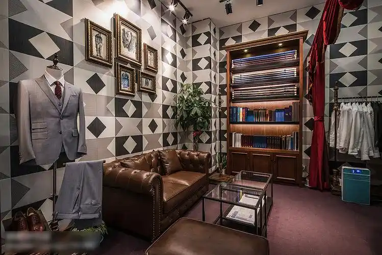 麦梯定制服装男装西装店镇江万达广场门店装修