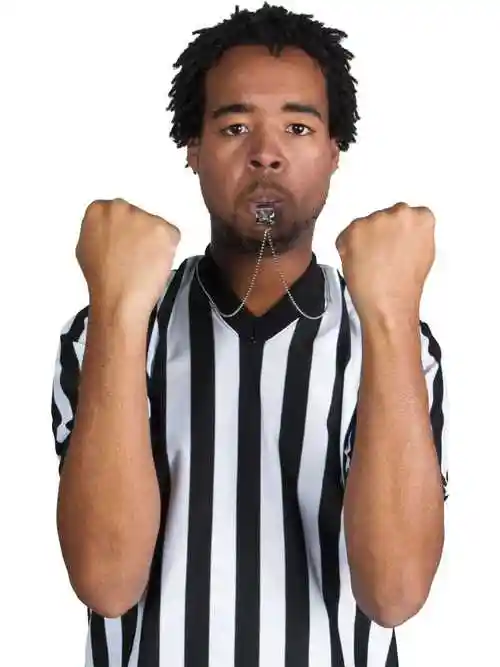 年轻的黑人裁判图片-搞笑的黑人裁判素材-高清图片-摄影照片-寻图免费