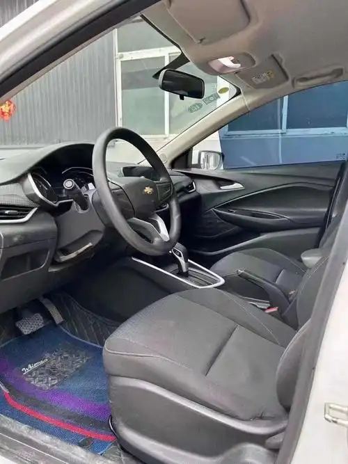 20年雪佛兰科沃兹 自动挡 1.