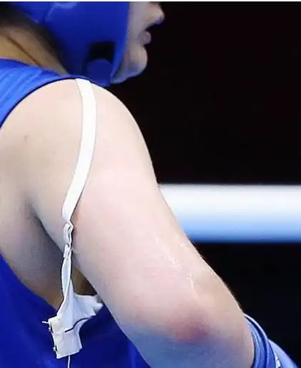 盘点赛场女将尴尬走光瞬间|图