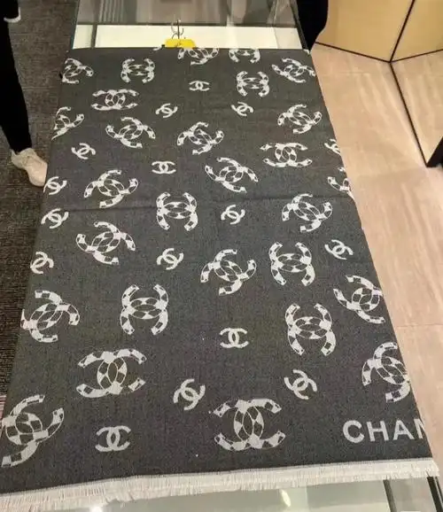 79香奈儿chanel23c新款双面羊绒围巾