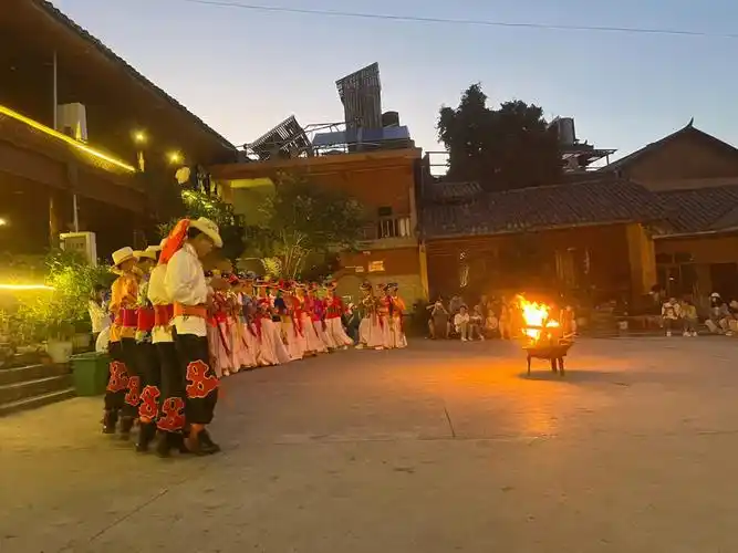 纳西族摩梭人走婚传统