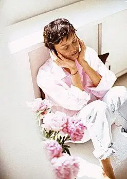 女人,耳,微笑,坐,屈膝,俯拍