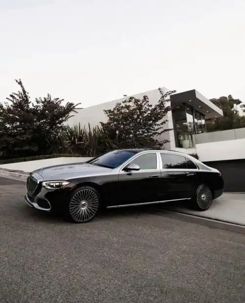 迈巴赫s级是不是很帅