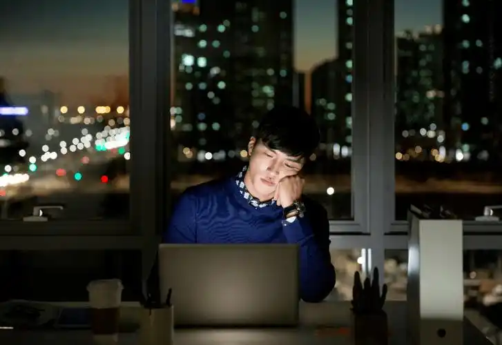 事关五一假期经常熬夜用眼的你速看