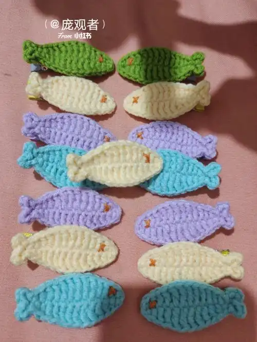 2f.t.x适合新手,简单好看@薯条小助手#钩针编织发夹图解  #小鱼仔95