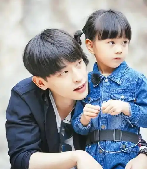 每个人关注点不一样,喜欢的人物和故事也不同.