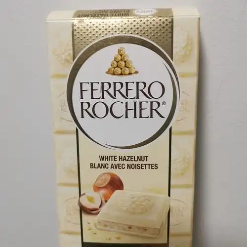 办公室零食之费列罗白巧克力