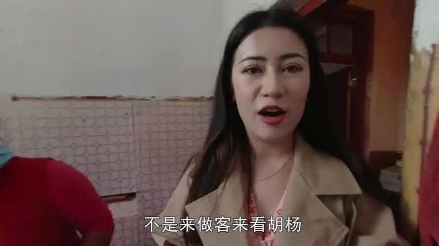 新疆人咋过传统节日?维吾尔姑娘收压岁钱还有金戒指,为啥不开心