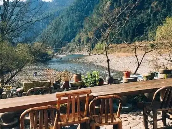 探宿台州仙居丨 碧山半舍民宿 淡竹溪边时光静默如斯_网易订阅