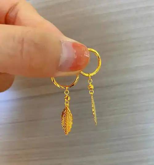 金六福珠宝耳饰