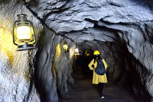 矿山圣地,宝石之乡——可可托海阿伊果孜矿洞