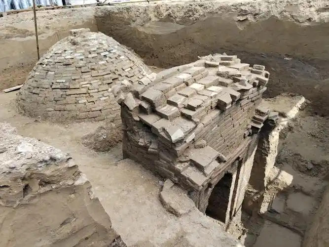 廊坊固安一工地发现4座辽代古墓,保存有少量壁画