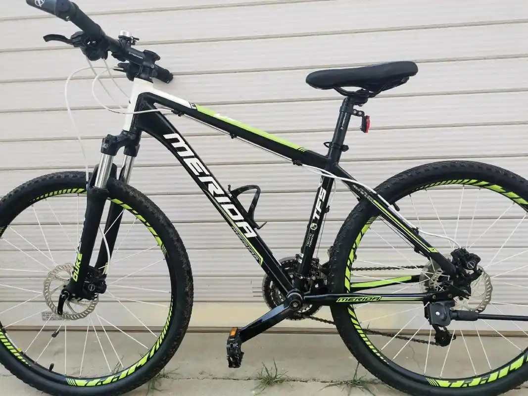 原装正品美利达公爵700山地车,难得一见的精品车况,外观完好,无磕碰