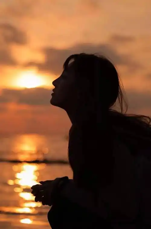 龙应台 《亲爱的安德烈》就是那不断对着背影既欣喜又悲伤,想