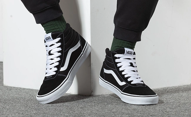 vansward万斯高帮系带经典大童款板鞋海淘折后价281