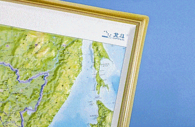 不管房间大小,记得给家里挂一张地图,3d精雕还原地貌,触摸感受"真实的