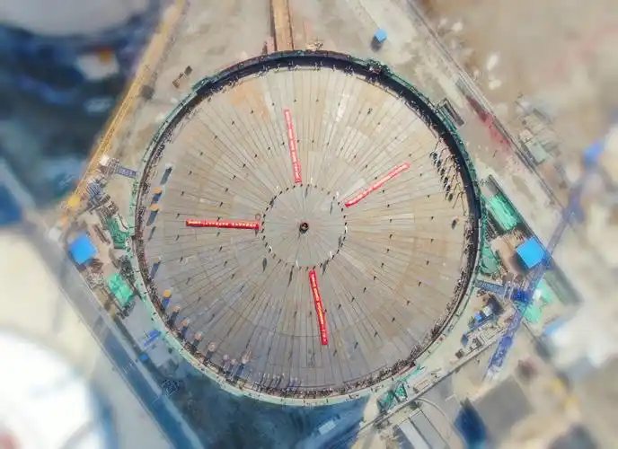 江苏lng接收站t-1205号罐升顶成功