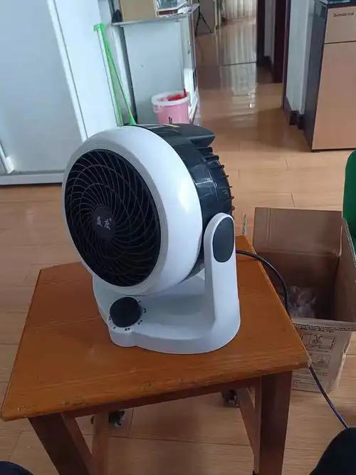 益度德国黑科技暖风机七天一度电速热省电空气循环暖气扇顺丰包邮