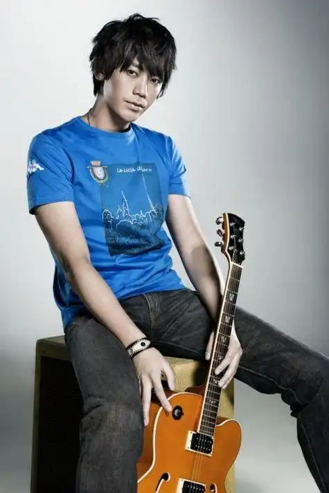 苏见信个人资料简介图片