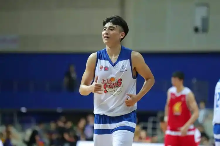 侬问吾讲丨书法界打篮球最好的罗汉琛新赛季将把活力与激情注入到球队