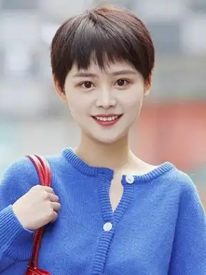 有女人味的短发发型 干练女人味十足