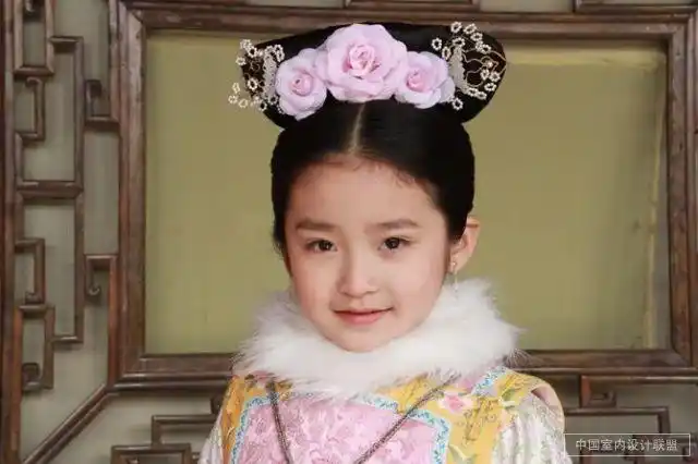 柴蔚  8岁  新还珠格格饰演七格格,步步惊心饰演承欢  贾云哲  这个