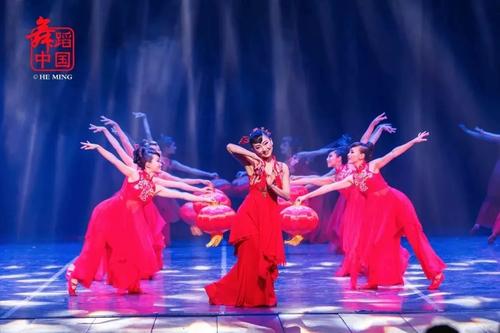 《挂红灯》第四届荷花奖舞蹈服定制古典女子群舞舞台演出表演服装