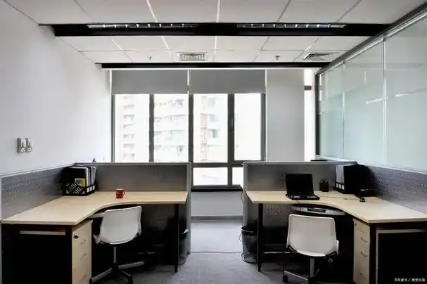 随着社会的发展和进步,越来越多的公司开始注重办公室装修和设计.