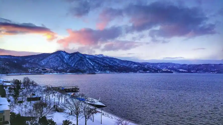 粉雪世界—北海道