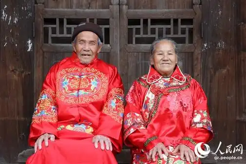 贵州:大山深处的结婚纪念照