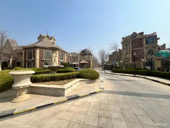 世茂御龙海湾别墅