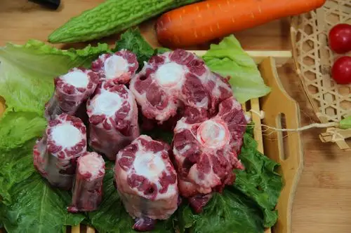 牛尾新鲜黄牛尾500克尾骨牛尾巴正宗散养黄牛牛肉牛尾