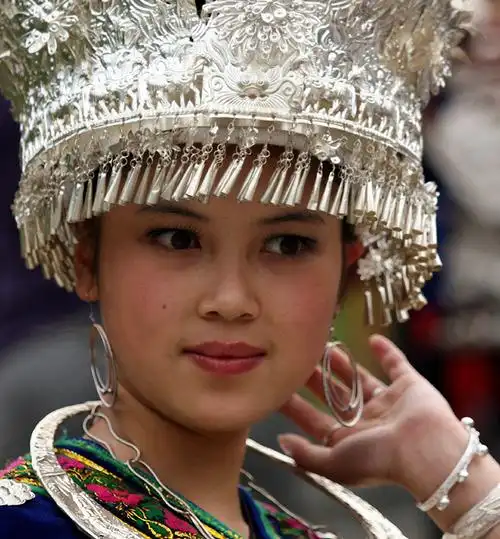 苗家姑娘(贵州印象11)