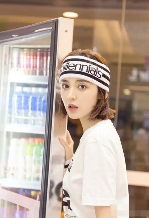 女生短发怎么戴发带好看,短发图片,发型图片