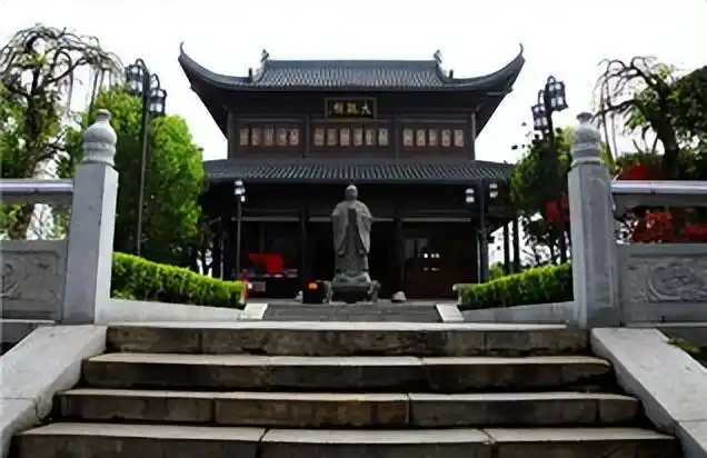 湖南著名的景点——石鼓书院,去看看古人讲学授徒,吟诵诗词!