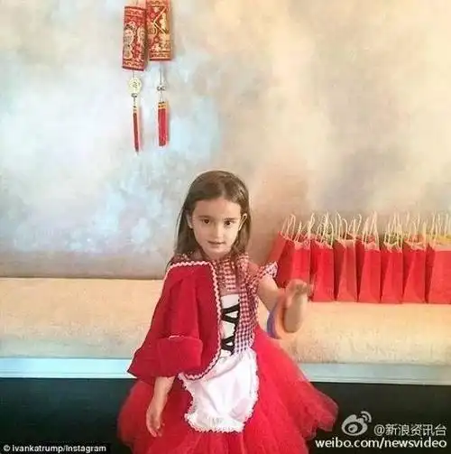 川普孙女颜值超妈妈靠吟中文诗成网红